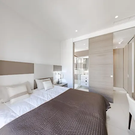 아파트 Croisette 4 Bedrooms - 2c *
