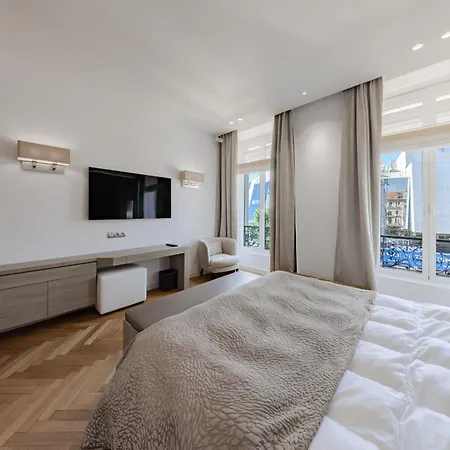 Croisette 4 Bedrooms - 2c 칸느