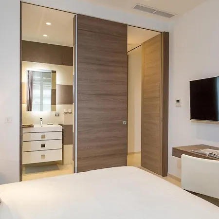 Daire Croisette 4 Bedrooms - 2c