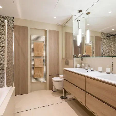 Croisette 4 Bedrooms - 2c *