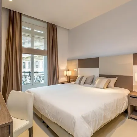 Croisette 4 Bedrooms - 2c * Cannes